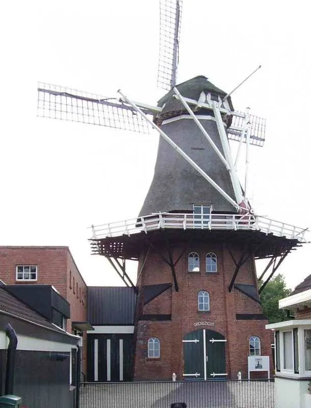 Emmer-Compascuum: Molen-Grenszicht-Emmer-Compascuum