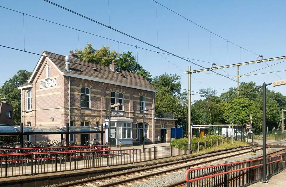 Wolfheze: Wolfheze, het treinstation IMG 0507 2019-07-24 09.37